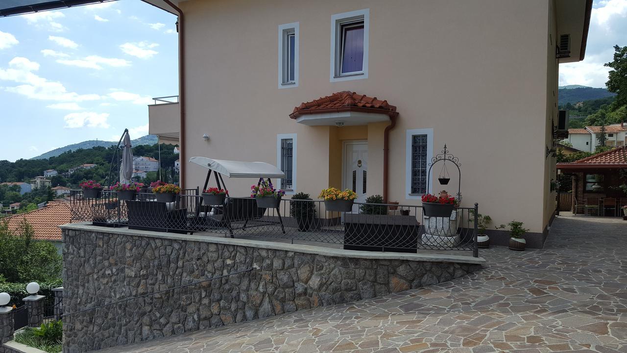Villa Luppo Ičići Exterior foto